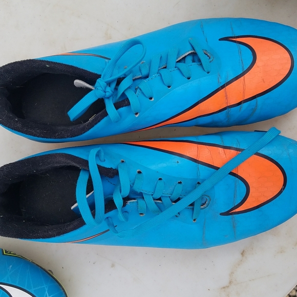 Nike Other - Nike⚽Soccer Cleats sz 8